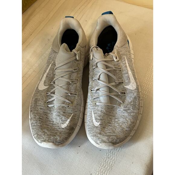 Nike Free Run 5.0 Running Sneakers Platinum Gray White Men’s US 8.5 Women’s 9.5 - Picture 5 of 7